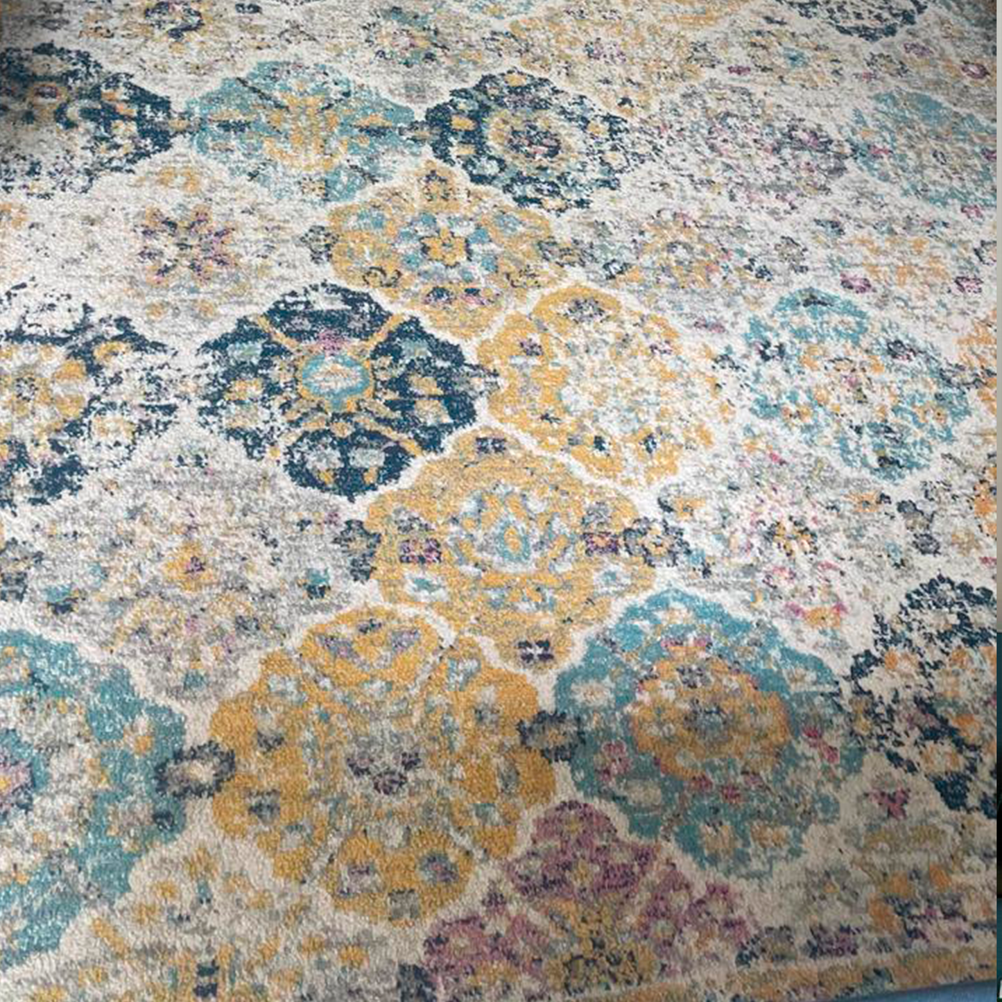 Alfombra grande tipo persa