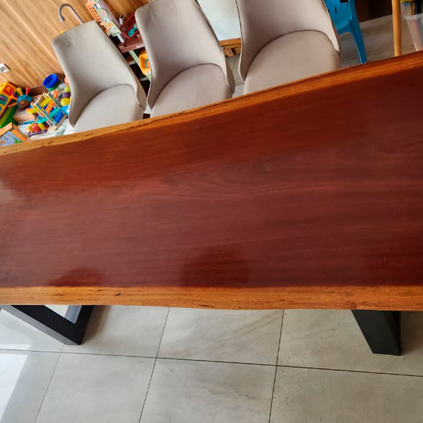 Mesa comedor de madera