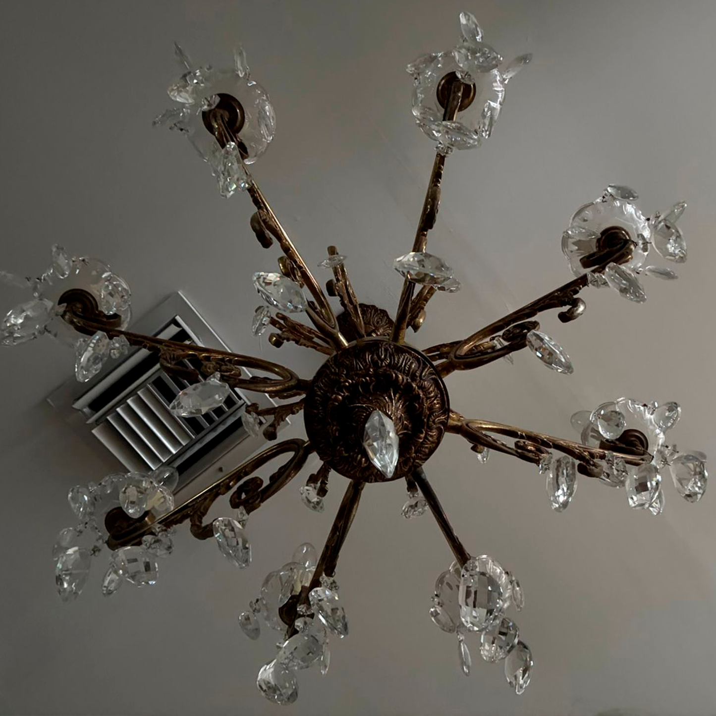 Lámpara de araña bronce y cristal