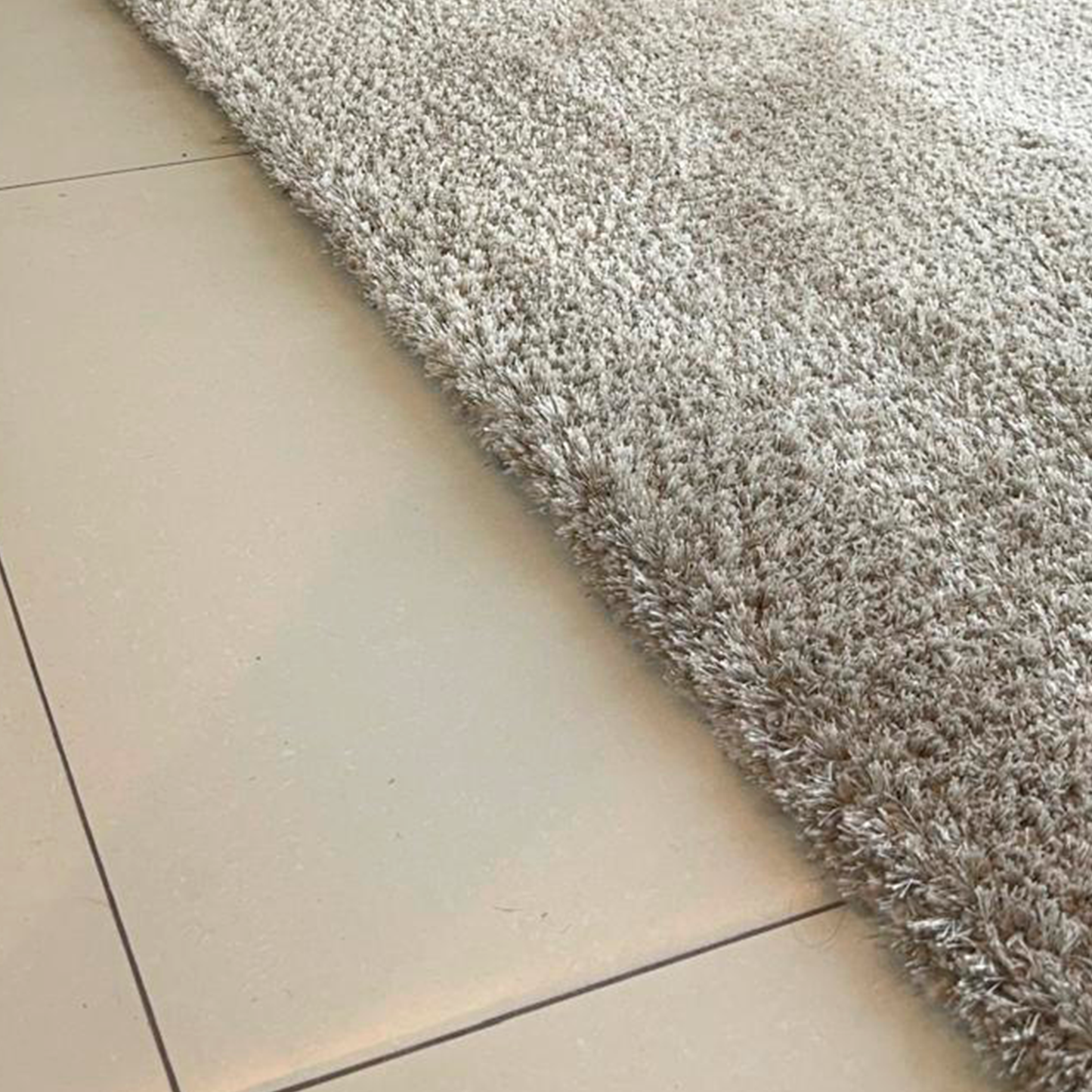 Alfombra color arena