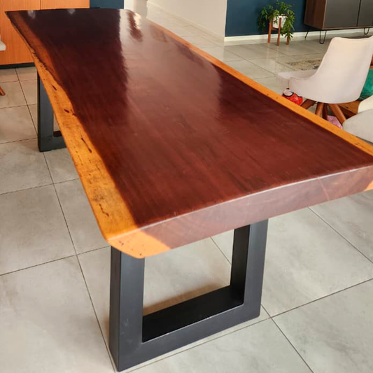 Mesa comedor de madera