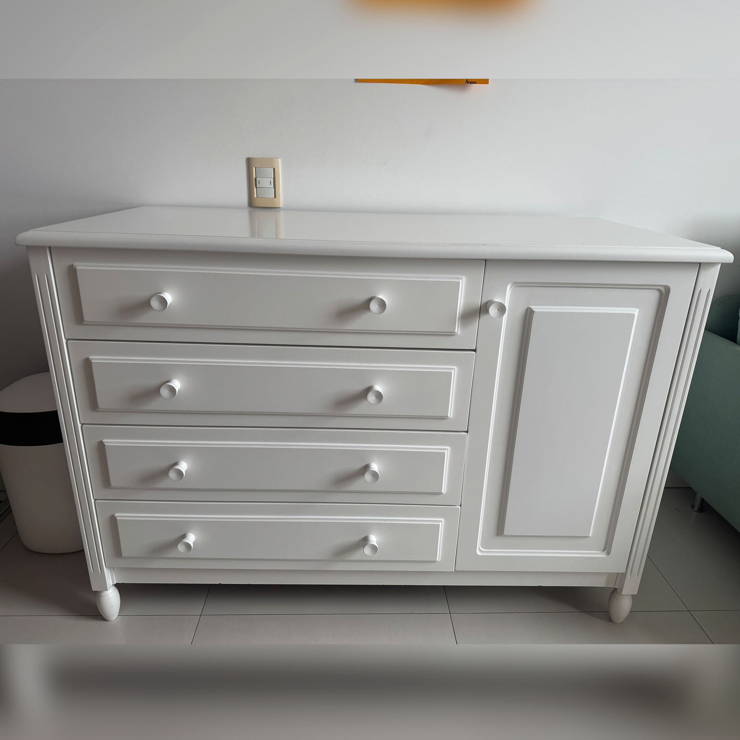 Cómoda blanca “La vie”