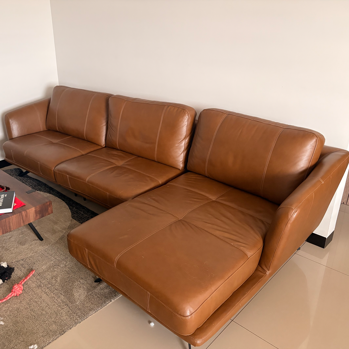 Sofá de cuero en L color Capuccino